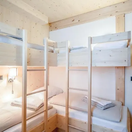 Four Bedroom Holiday In Pichl シュラートミンク