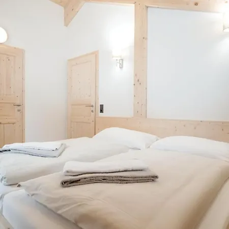 Four Bedroom Holiday In Pichl 別荘 シュラートミンク